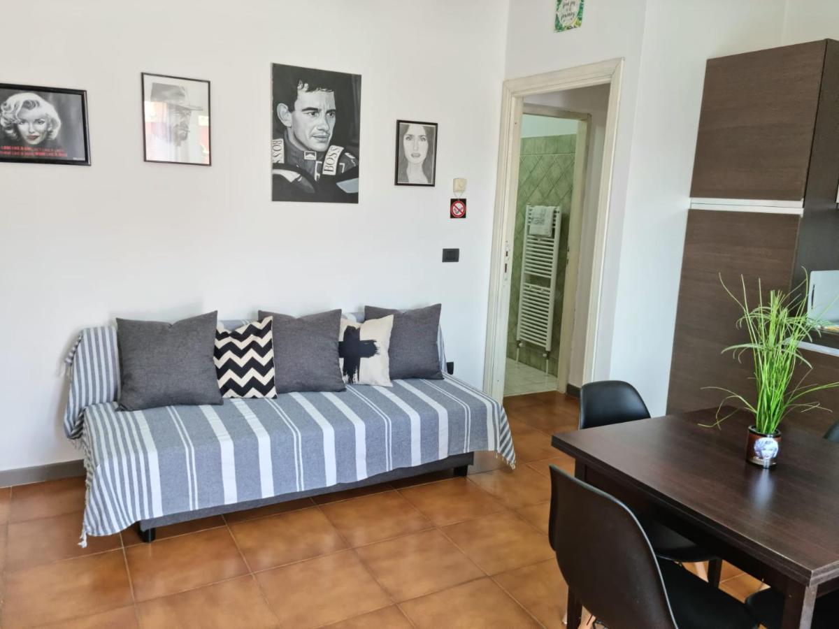 Home Of Fame - Home Gallery With Fully Equipped Kitchen, Separate Entrance, Free Parking Olbia Luaran gambar