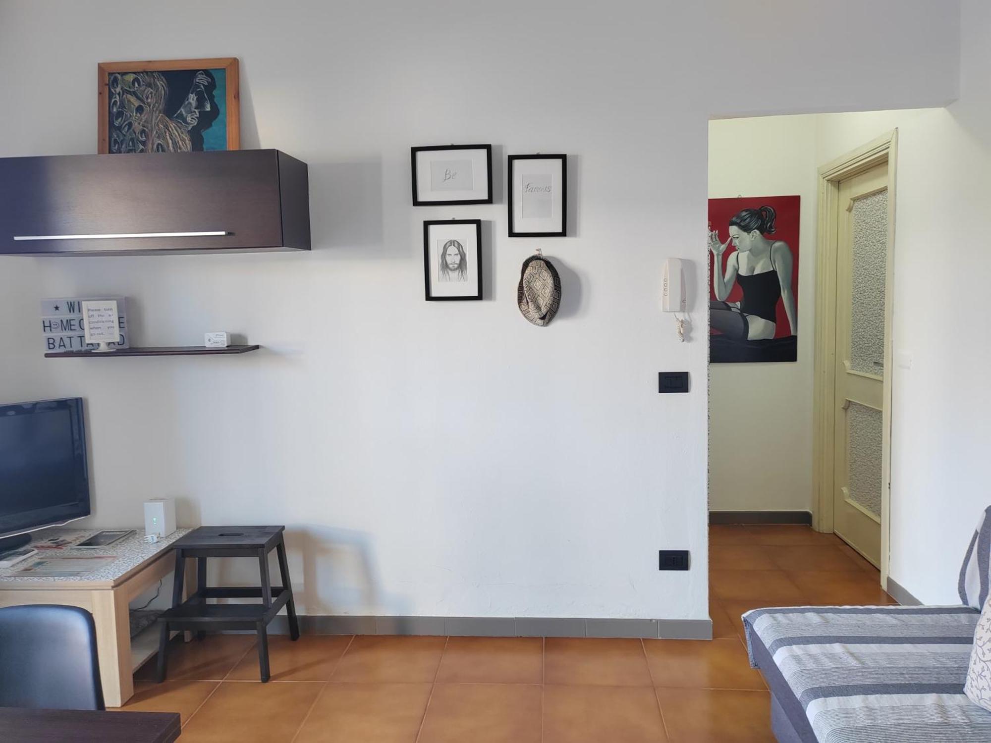 Home Of Fame - Home Gallery With Fully Equipped Kitchen, Separate Entrance, Free Parking Olbia Luaran gambar