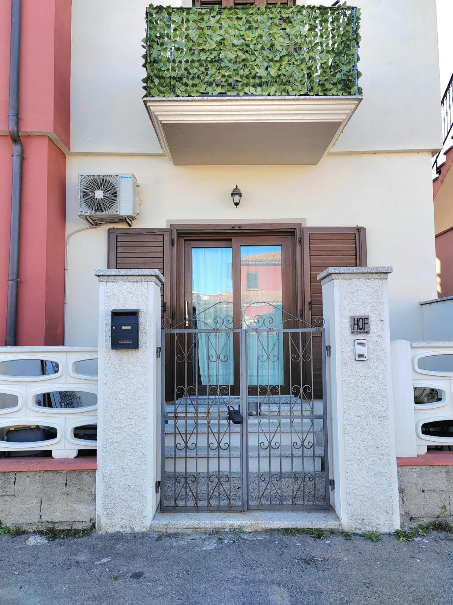 Home Of Fame - Home Gallery With Fully Equipped Kitchen, Separate Entrance, Free Parking Olbia Luaran gambar